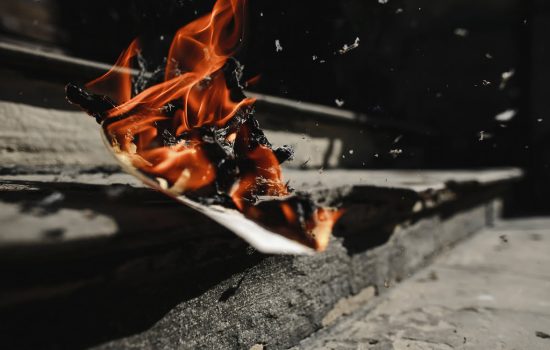 The Science of Smoke: How Fire Detectors Respond to Different Types of Smoke (and Why It’s a Matter of Life and Death)